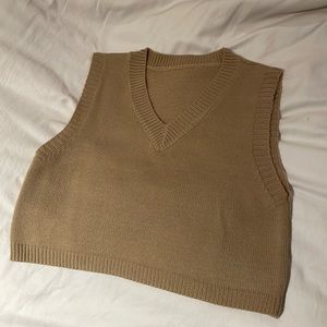 Tan cropped sweater vest